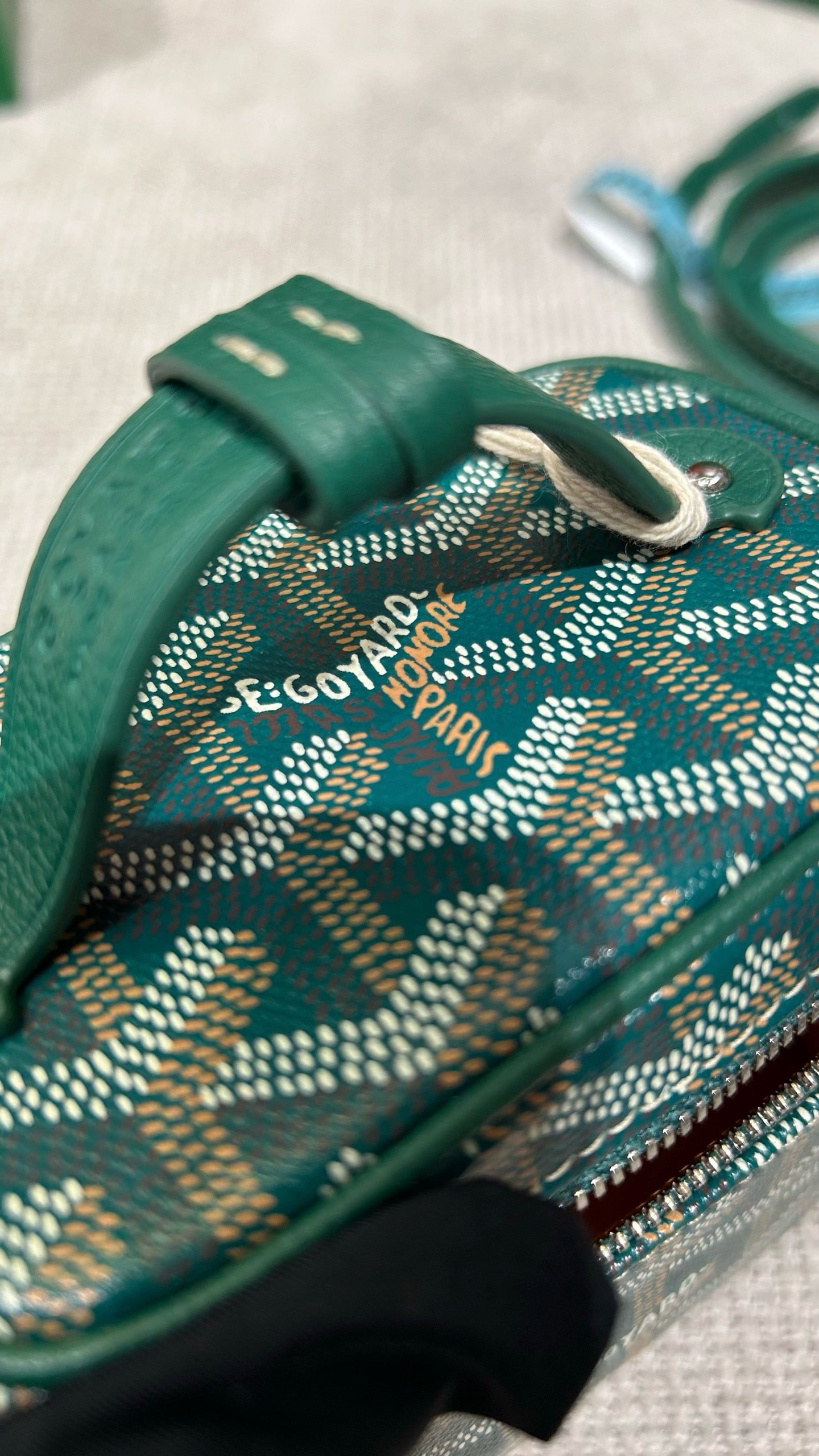 고야드 / 뮤즈 바니티 나노