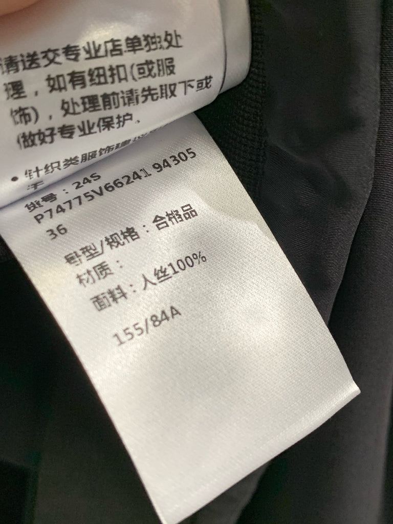 샤넬 / 리본 라운드 넥 오프숄더 루즈핏 티셔츠