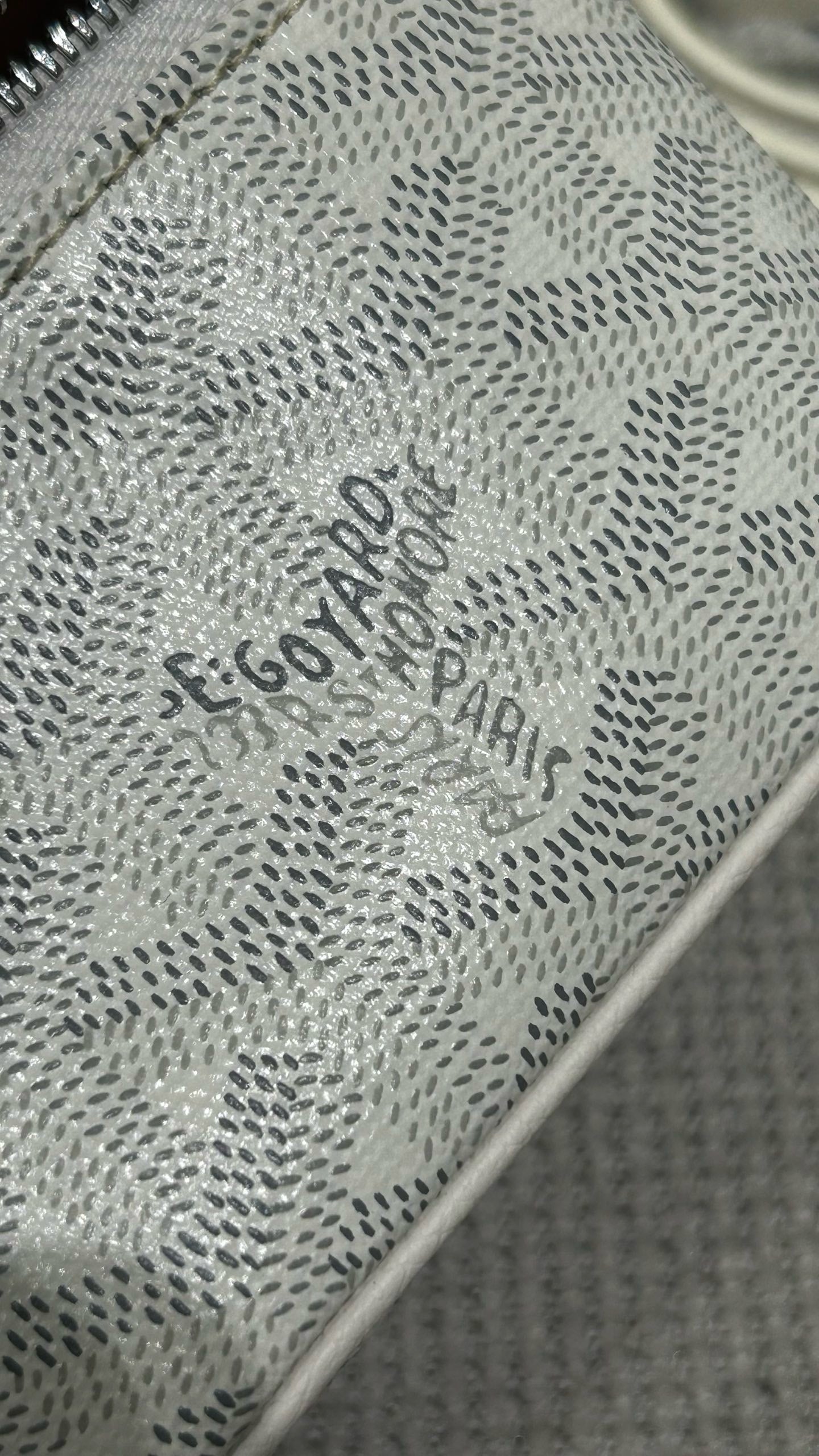 고야드 / 뮤즈 바니티 나노