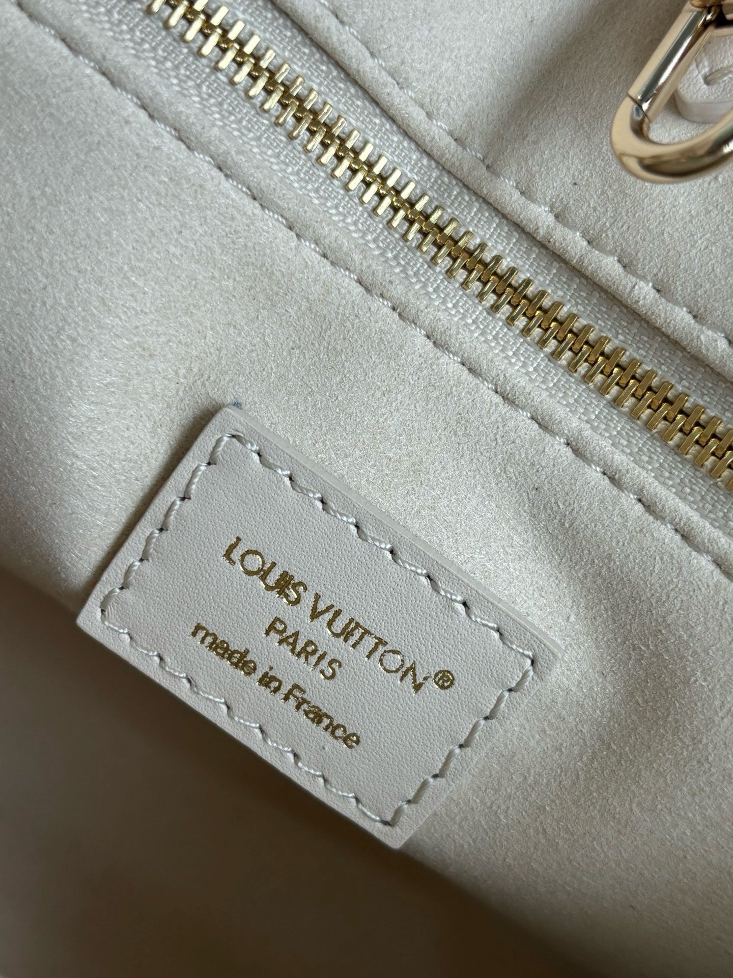 루이비통 / 온더고 PM