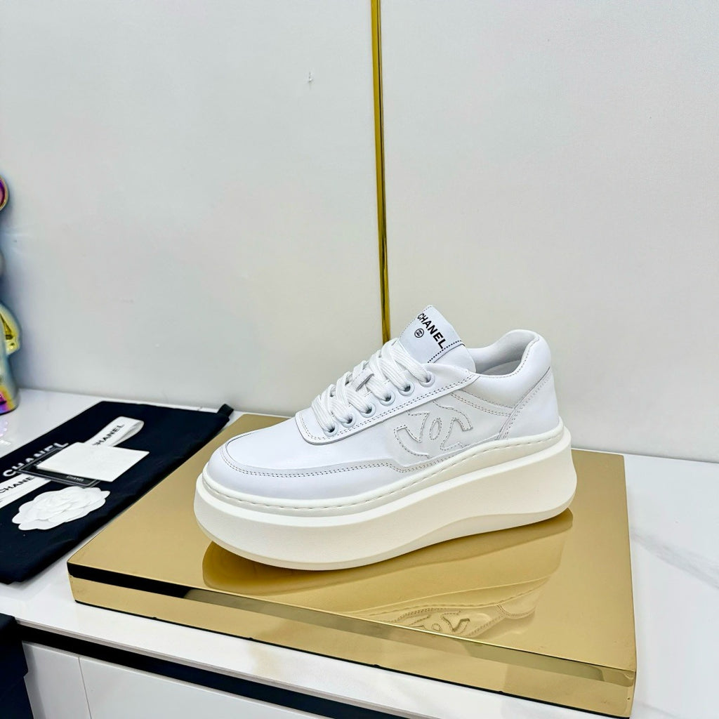 샤넬 / 스니커즈
