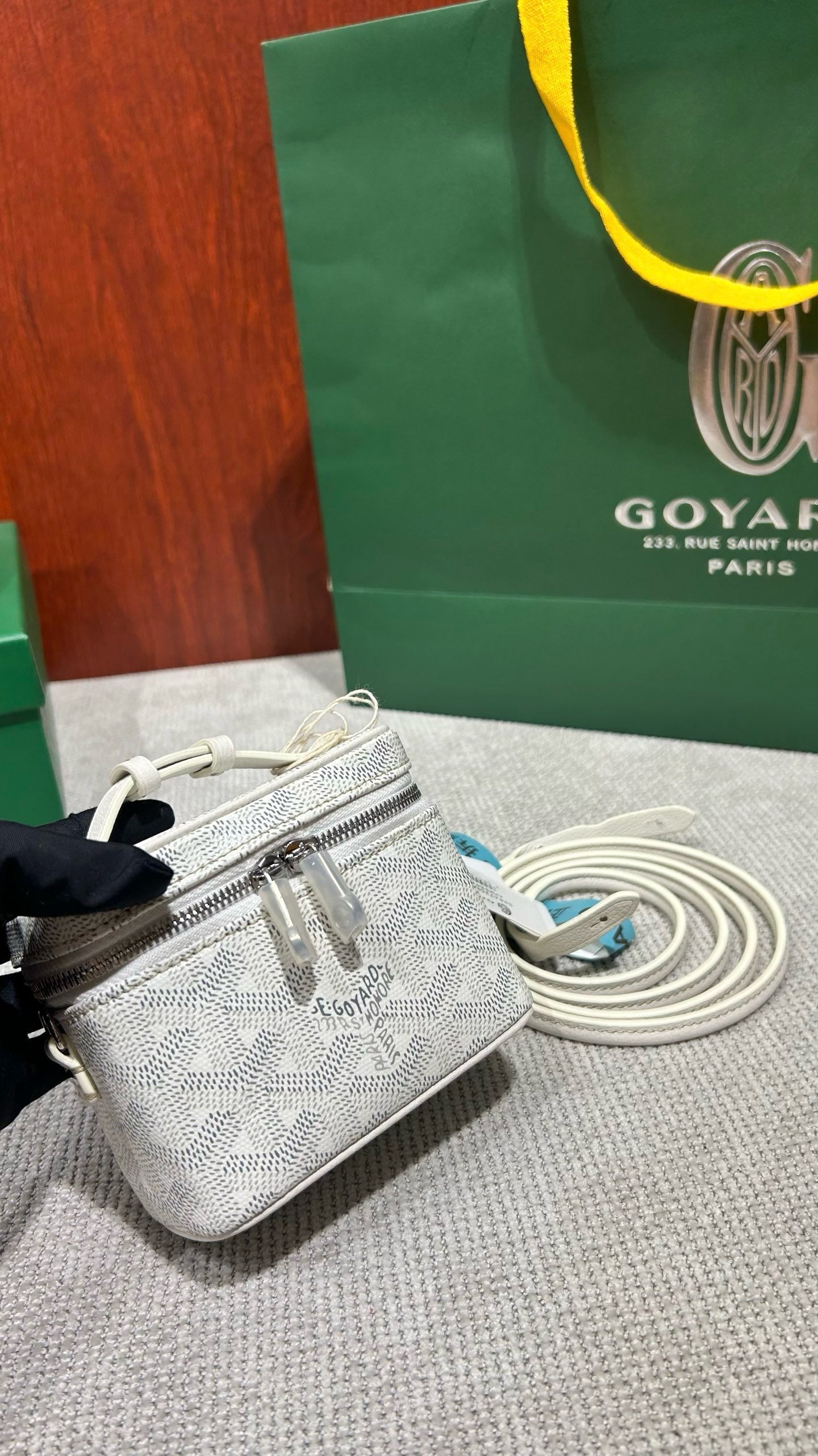 고야드 / 뮤즈 바니티 나노