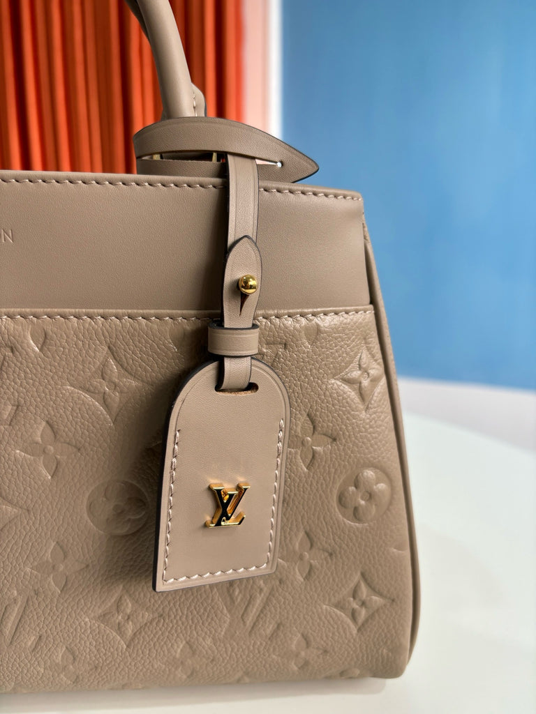 루이비통 / 애비뉴 PM