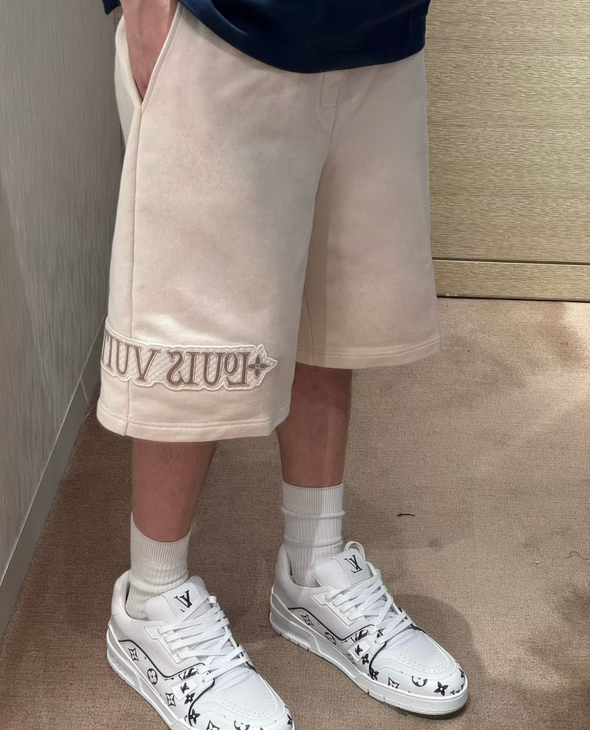 루이비통 / LV 로고 자수 쇼츠