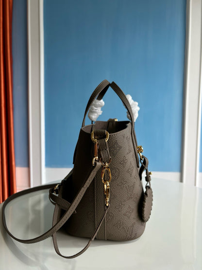 루이비통 / 블라썸 PM