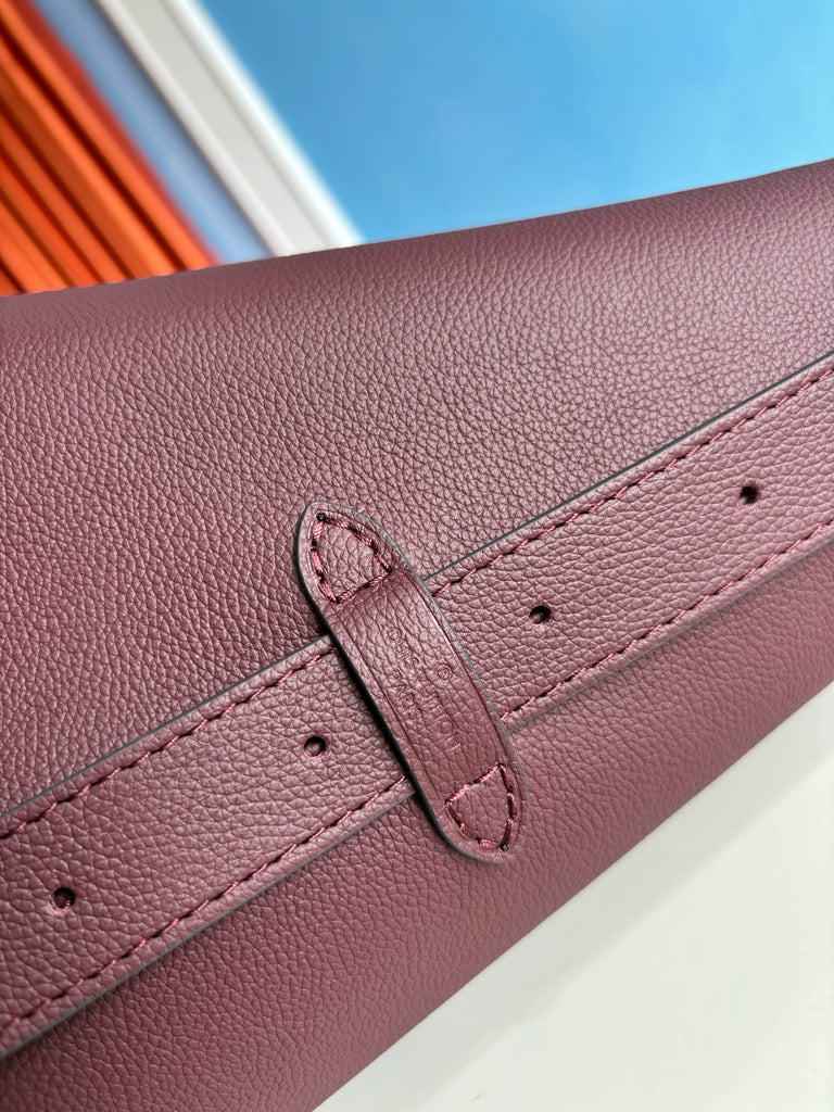 루이비통 / 로우 키 호보 MM