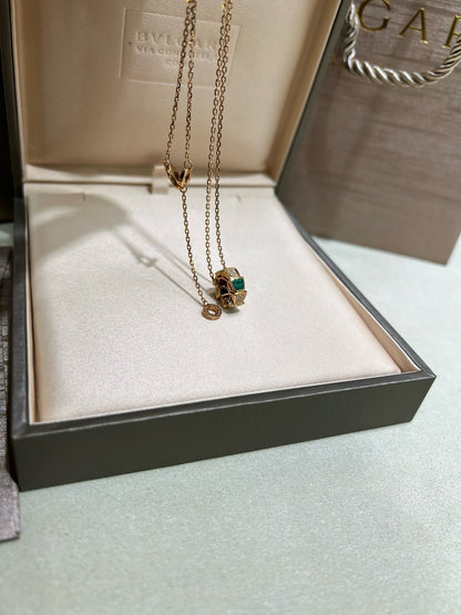 불가리 / 비제로원 네크리스 18K
