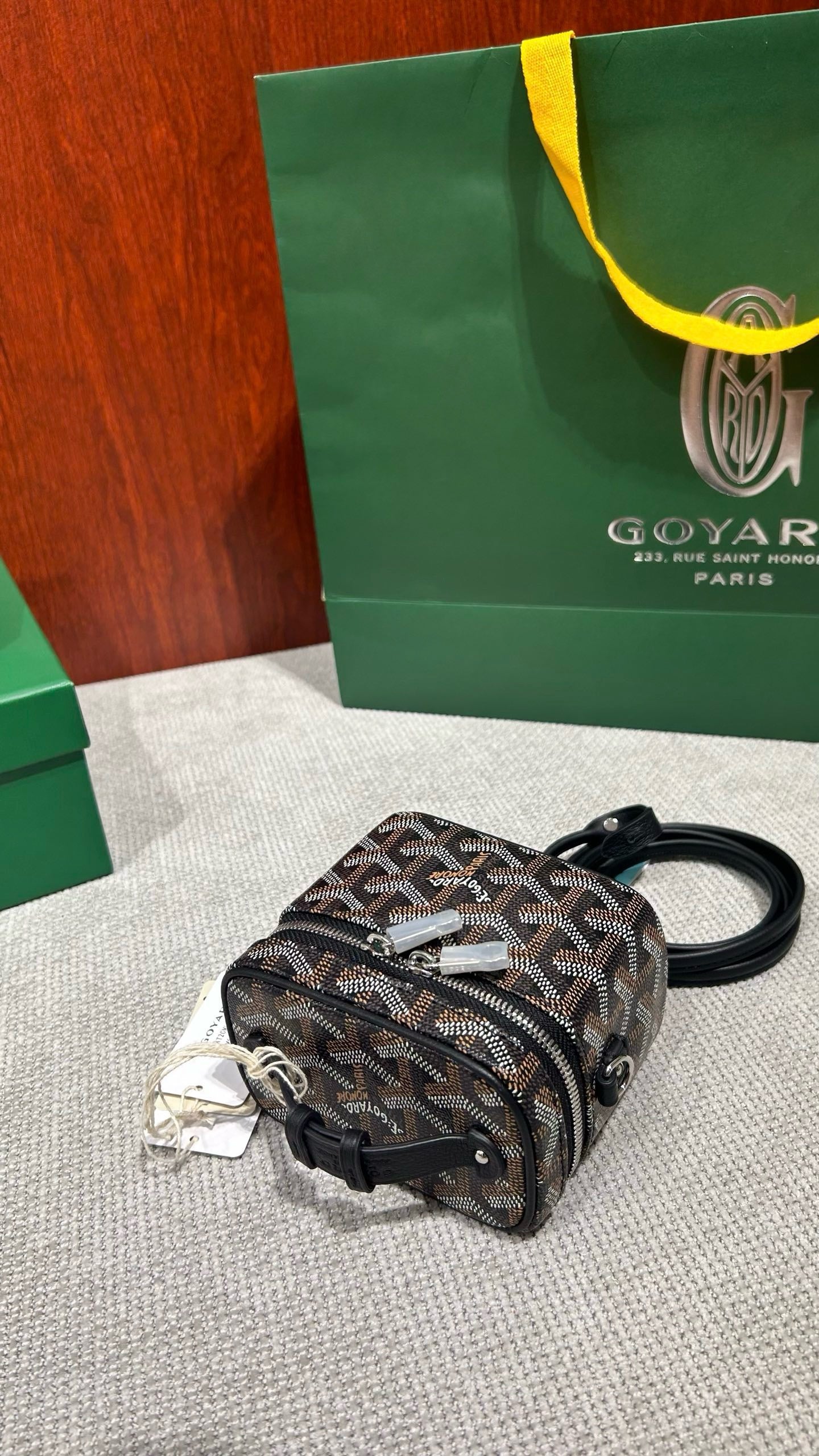 고야드 / 뮤즈 바니티 나노