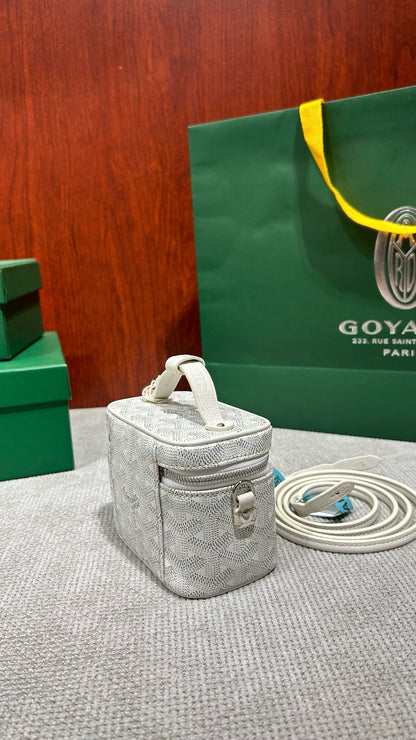 고야드 / 뮤즈 바니티 나노