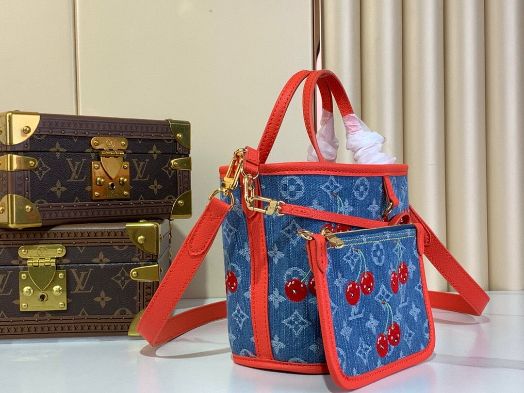 루이비통 / LV x TM 네버풀 인사이드아웃 BB