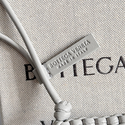 보테가 베네타 / 레터 E 참