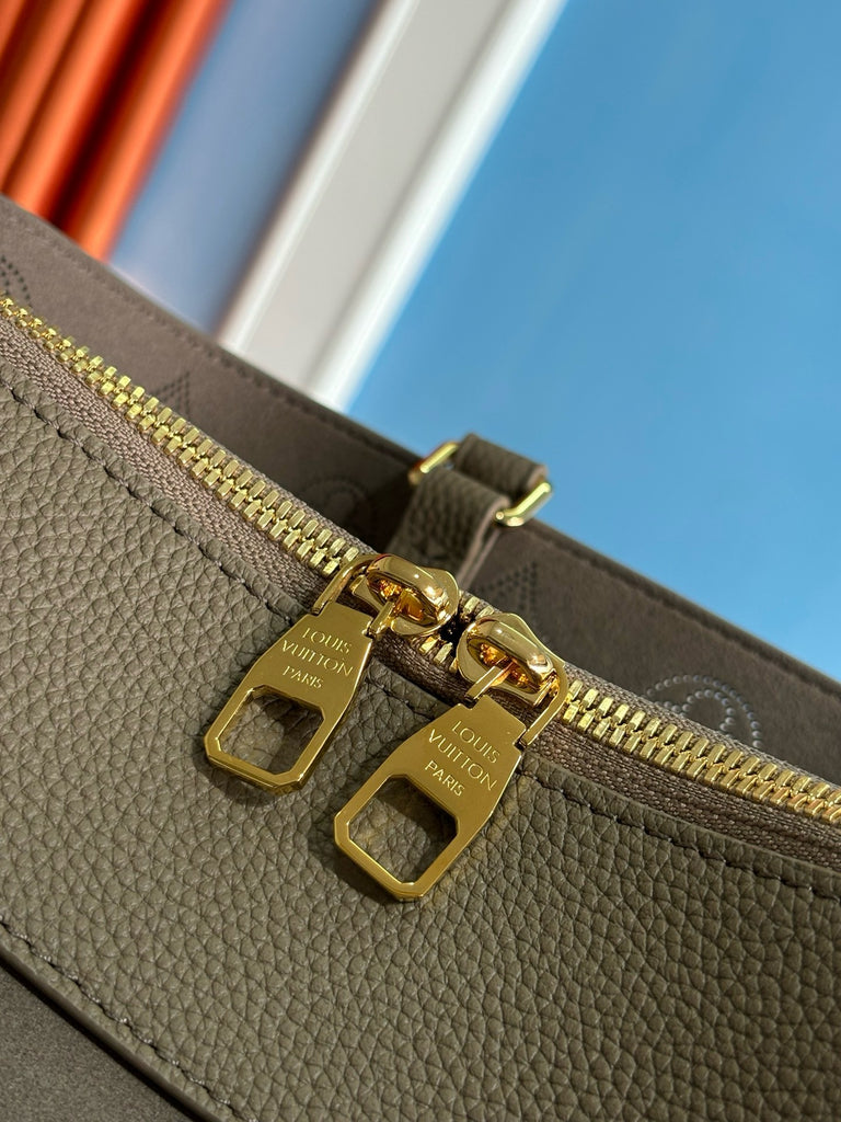 루이비통 / 벨라 토트