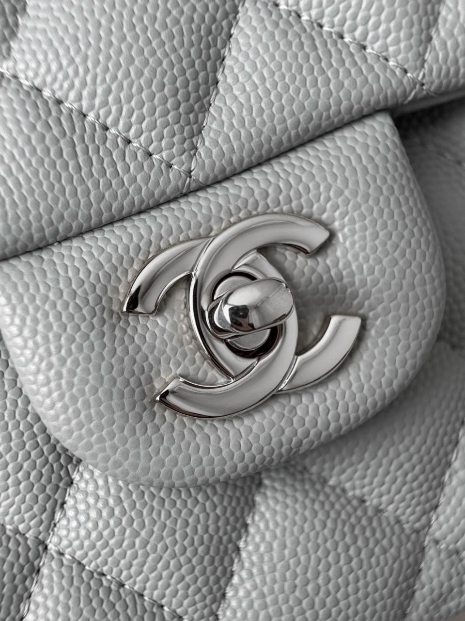 샤넬 / 23cf 클래식 체인백